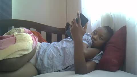 cute_savanna online show from February 21, 10:18 am