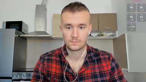 Snapshot of cute_skywalker chatting on February 16, 6:10 am cute_skywalker online show from February 16, 6:10 am