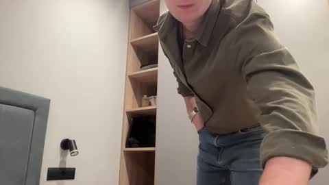 cute_skywalker online show from October 26, 5:56 pm