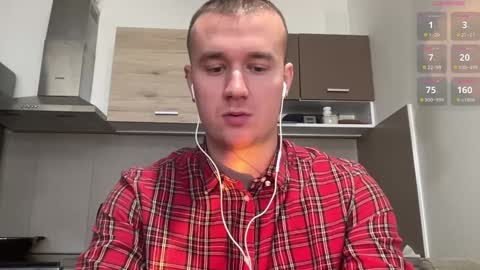 Snapshot of cute_skywalker chatting on January 19, 8:18 am cute_skywalker online show from January 19, 8:18 am