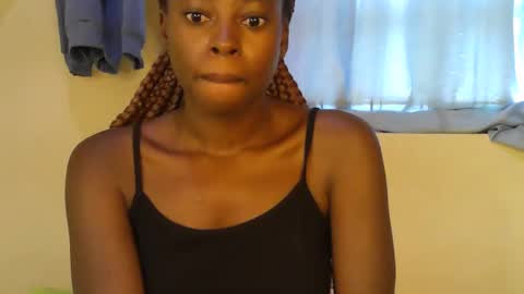 cute_sonny online show from March 8, 5:33 am