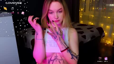 Sue online show from January 2, 6:23 pm