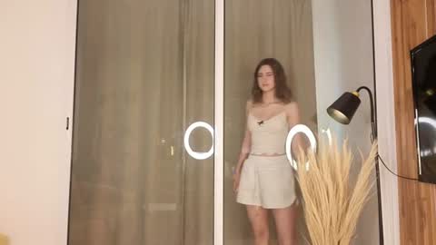 Aria online show from July 28, 3:21 pm