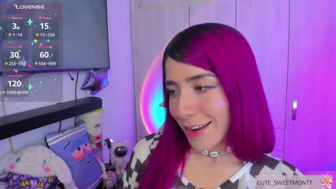 katalinda montt online show from December 17, 11:16 pm