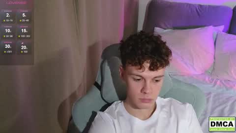 Thomas -  online show from December 14, 3:40 pm