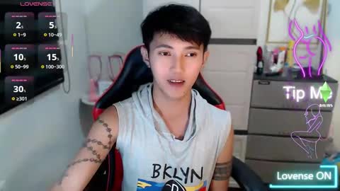 Steph online show from March 16, 12:09 pm