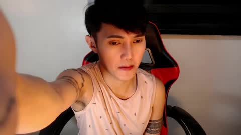 Steph online show from August 3, 4:47 am
