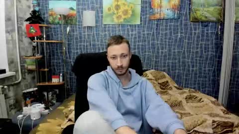 cuteboy228 online show from February 4, 6:01 pm