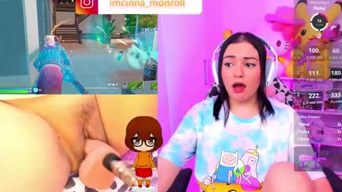 Snapshot of cutecinamonroll chatting on February 10, 11:45 pm Cinna independent model online show from February 10, 11:45 pm