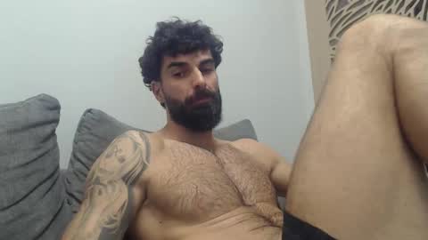 cuteeboy online show from February 13, 6:22 pm