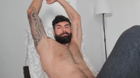 cuteeboy online show from March 12, 12:47 pm