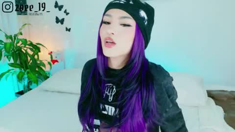 Zoe  online show from June 24, 3:57 am