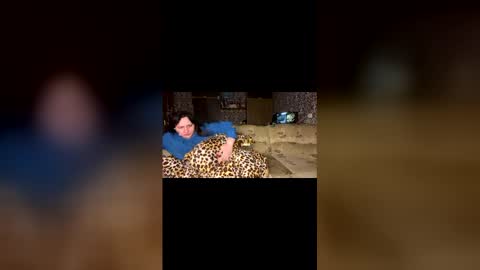 cuteformula online show from January 16, 9:35 pm