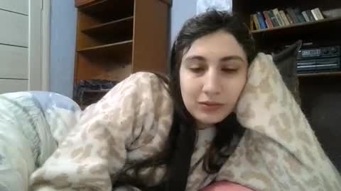 cutekattie online show from January 10, 7:25 am