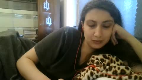 cutekattie online show from July 9, 4:44 pm