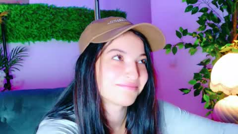 Snapshot of cuteness__girl chatting on October 9, 6:52 am Cuteness Girl online show from October 9, 6:52 am