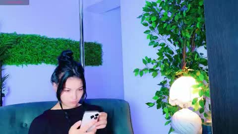 Snapshot of cuteness__girl chatting on October 3, 6:21 am Cuteness Girl online show from October 3, 6:21 am