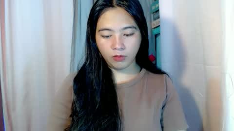 cute online show from February 27, 4:05 am