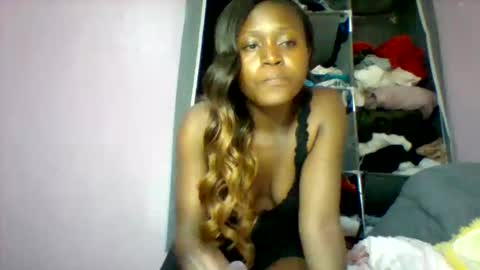 Snapshot of cutezola chatting on October 21, 5:16 pm cutezola online show from October 21, 5:16 pm