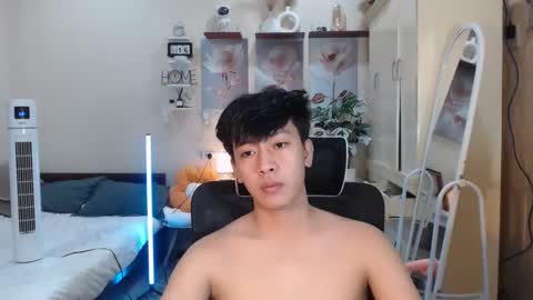 Neil Taylor online show from November 16, 5:04 pm