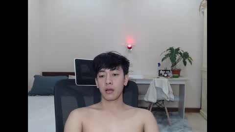 Neil Taylor online show from November 3, 6:25 am