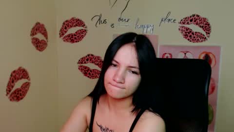 Emma online show from April 21, 12:23 pm