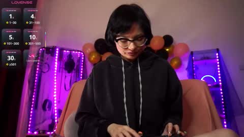 Lily Goddess online show from October 30, 8:04 am