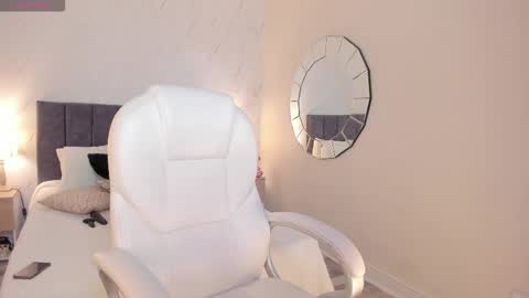 cyntia_adams online show from November 16, 12:23 am