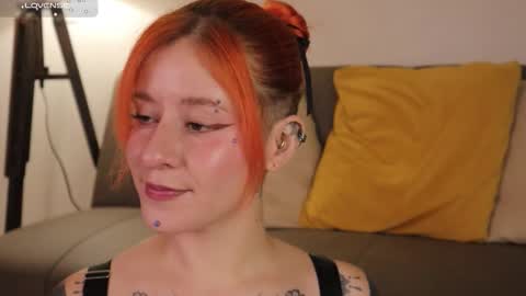 Darlene online show from February 4, 11:36 am