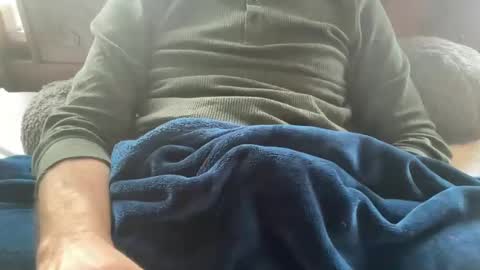 Snapshot of daddnextdoor chatting on February 24, 4:04 pm daddnextdoor online show from February 24, 4:04 pm