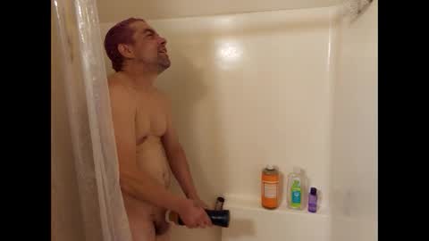 daddy_werewolf online show from May 11, 8:17 pm