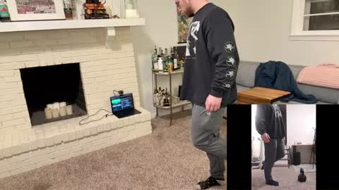 Snapshot of daddydaydrinkz chatting on December 2, 6:57 am DaddydayDrinkz online show from December 2, 6:57 am