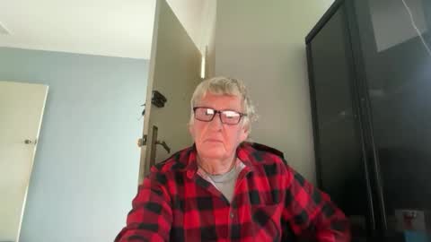 daddyoldcock online show from October 16, 8:51 pm