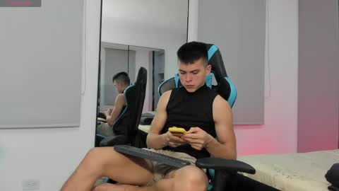 daddyrich4u online show from May 20, 1:35 am