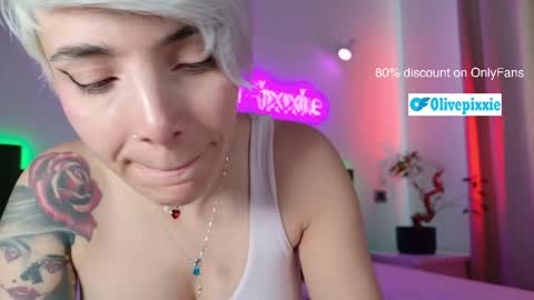 daddyspixxie online show from April 9, 10:21 am