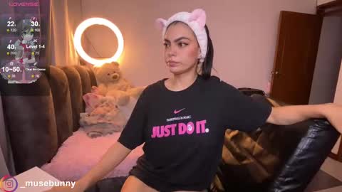 Sophie online show from October 13, 1:51 am