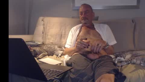 daddytom56 online show from May 27, 1:57 am