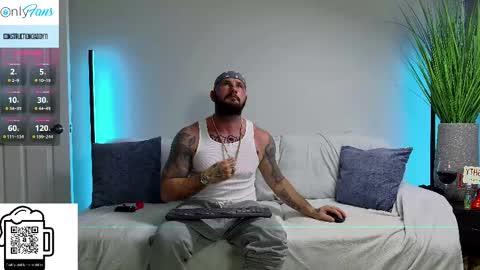 ConstructionDaddy and Lady Luna online show from September 21, 2:37 am