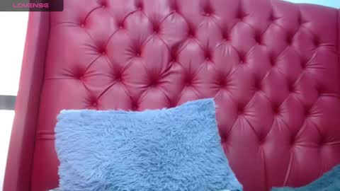 Snapshot of dafne_10 chatting on October 2, 11:14 pm dafne online show from October 2, 11:14 pm