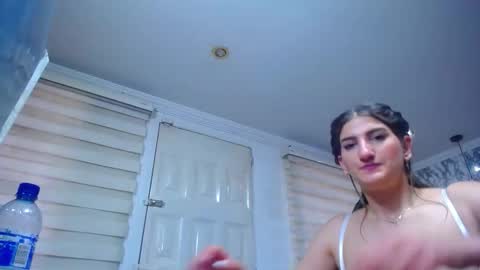 Snapshot of dafne_castro6478 chatting on September 26, 9:01 pm Dafne Castro online show from September 26, 9:01 pm