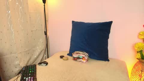 dafnemel online show from February 11, 12:31 pm