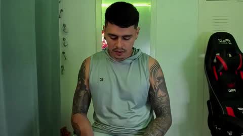 Snapshot of dage_19 chatting on October 11, 5:01 am my name is Jhon and I live in colombia online show from October 11, 5:01 am