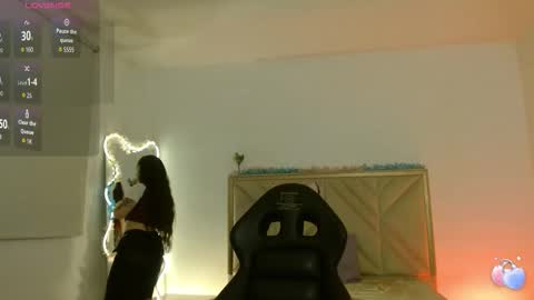 Snapshot of dahia_tay chatting on September 24, 3:35 am dahia online show from September 24, 3:35 am