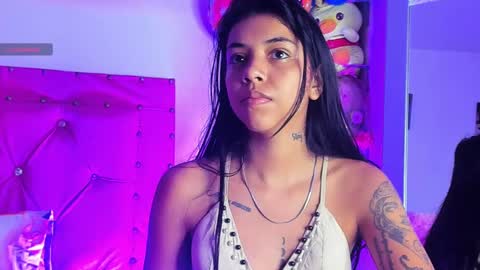 Snapshot of dahiangomezz chatting on February 26, 11:00 am online show from February 26, 11:00 am