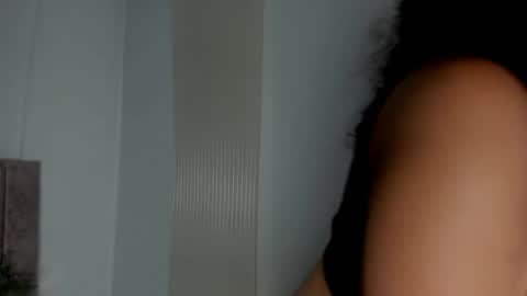 dahlia_rossee online show from May 5, 8:03 pm