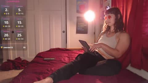 Dahlia online show from April 9, 7:30 pm