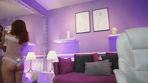 Dahlia Grey online show from February 18, 11:43 am