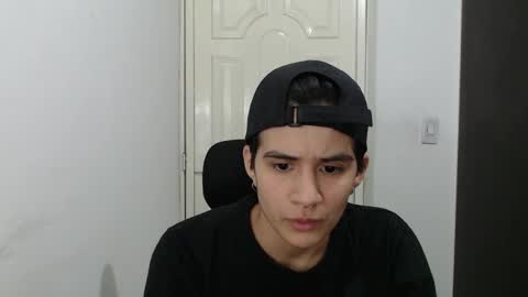 Snapshot of dahliarios chatting on January 20, 1:28 am lorena online show from January 20, 1:28 am