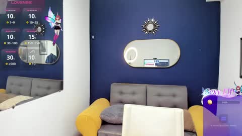 dainaevans online show from January 23, 1:41 am