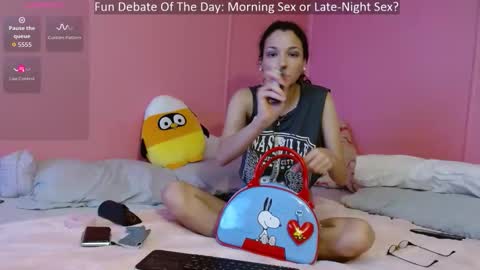     online show from March 9, 5:45 am